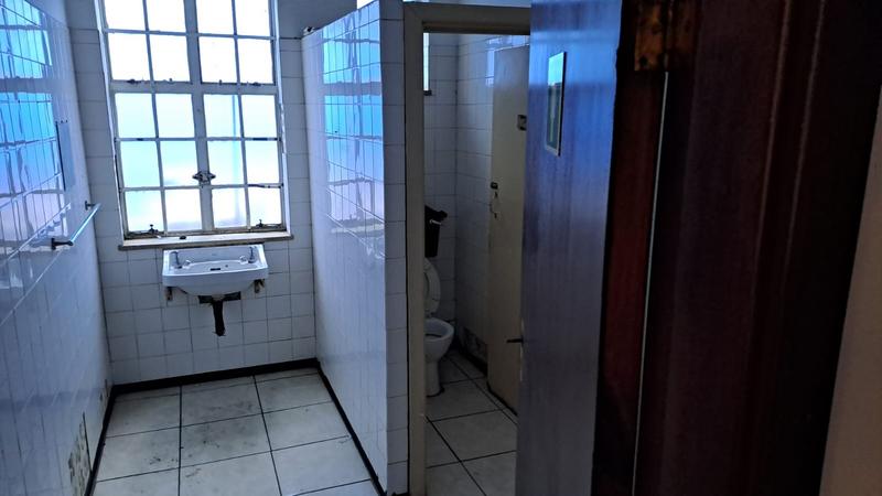 To Let commercial Property for Rent in Sydenham Eastern Cape
